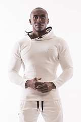 Nebbia 721 Asymmetrical Hoodie, кремовый